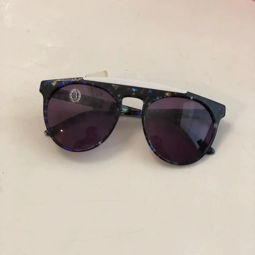 . Nwt! SMOKE X MIRRORS Atomic 52mm Round Sunglasses